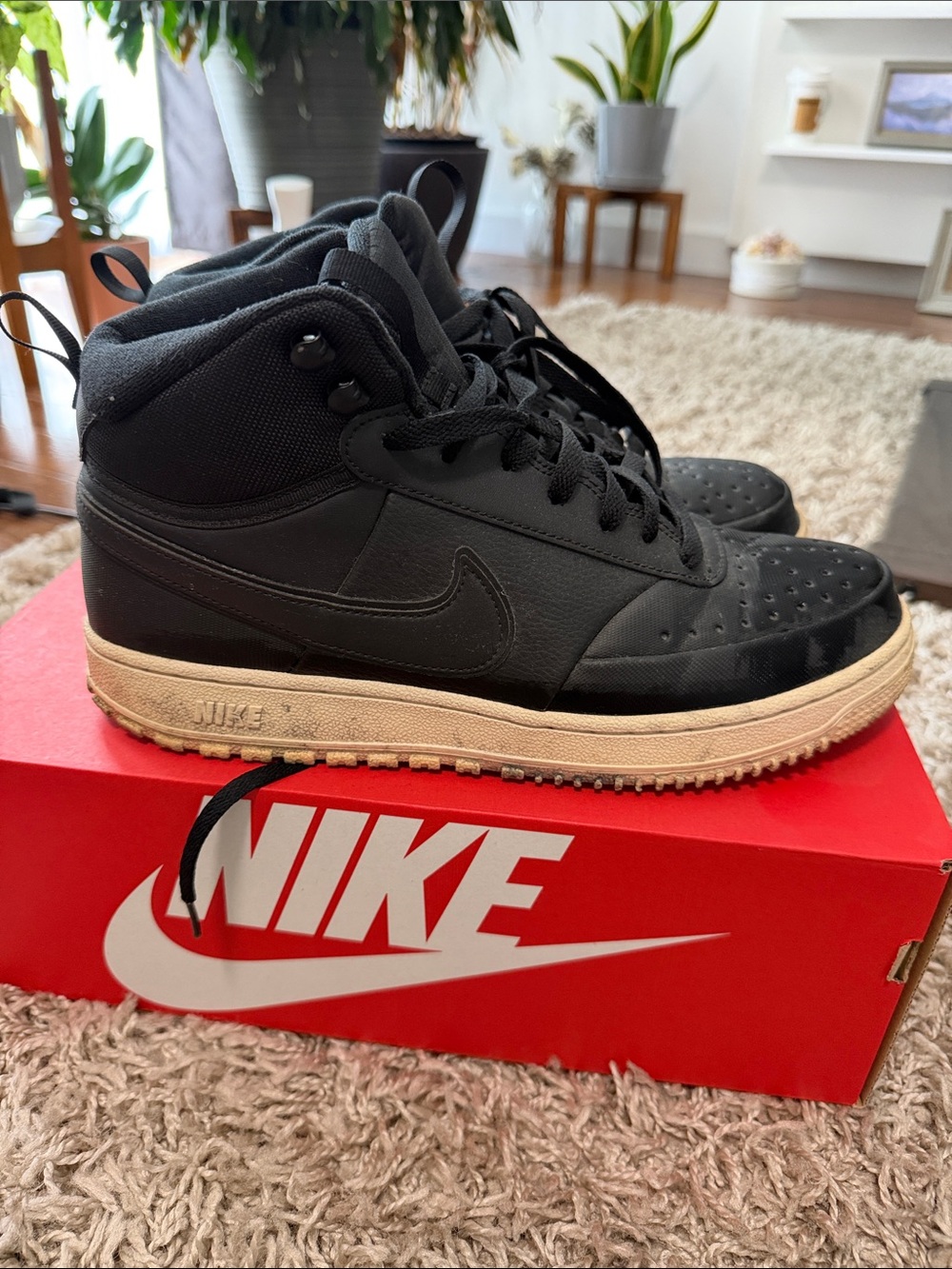 Nike Men’s Black High-Top Sneakers with Cream Sole